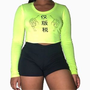 Neon Fitted Long Sleeve Tee with Tiger Design 🖤